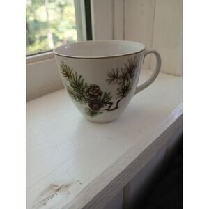 Grant Crest China Tea Cup With Pine Cones Made In Japan